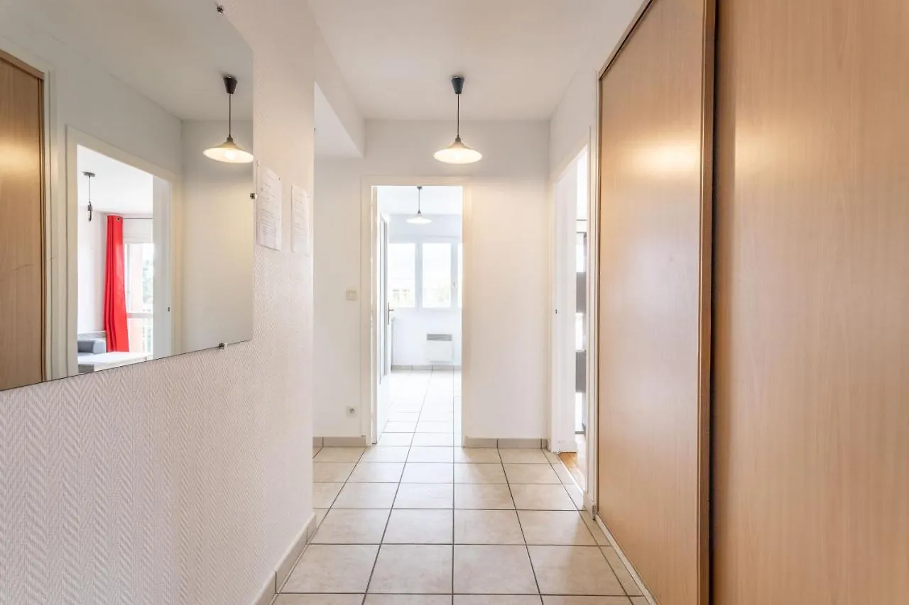Villeurbanne City Break Apartment