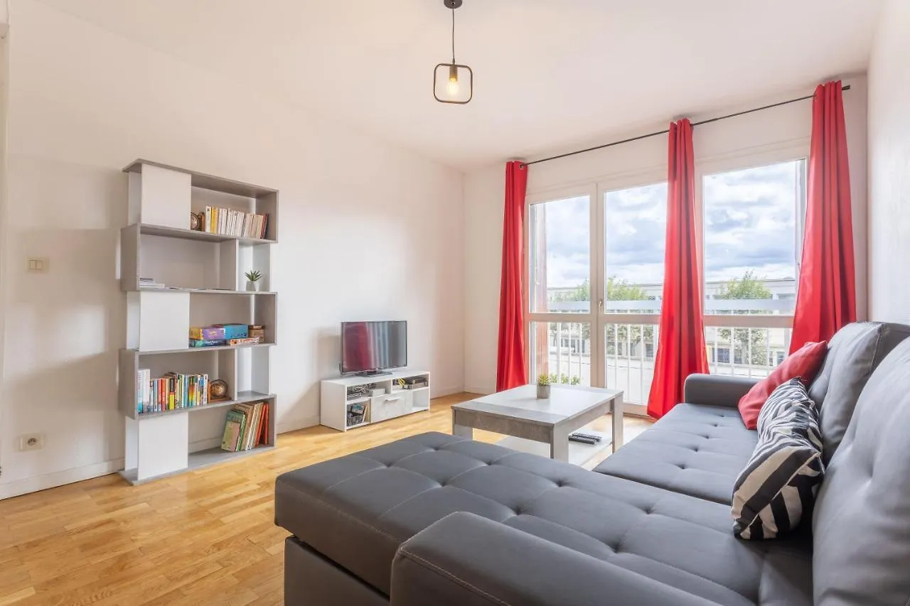 Villeurbanne City Break Apartment